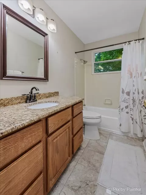 2302 Birch Ln, Rolling Meadows, IL 60008 photo 5