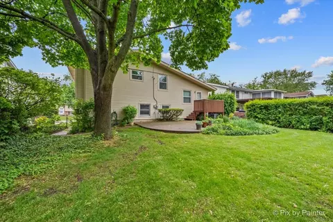 2302 Birch Ln, Rolling Meadows, IL 60008 photo 7
