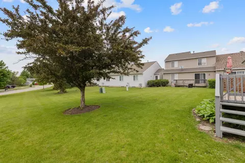 Exterior - 557 Sandy Ct, Harvard, IL 60033 photo 3 of 3