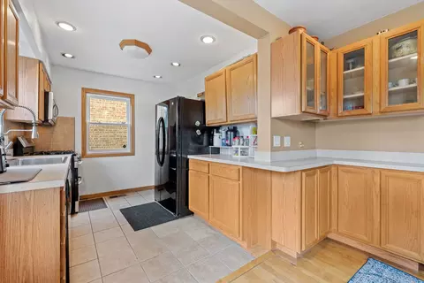 7217 W 57th St, Summit, IL 60501 photo 6
