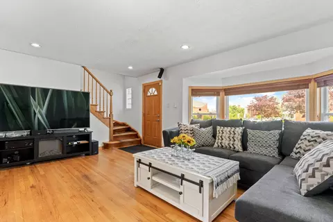 7217 W 57th St, Summit, IL 60501 photo 2