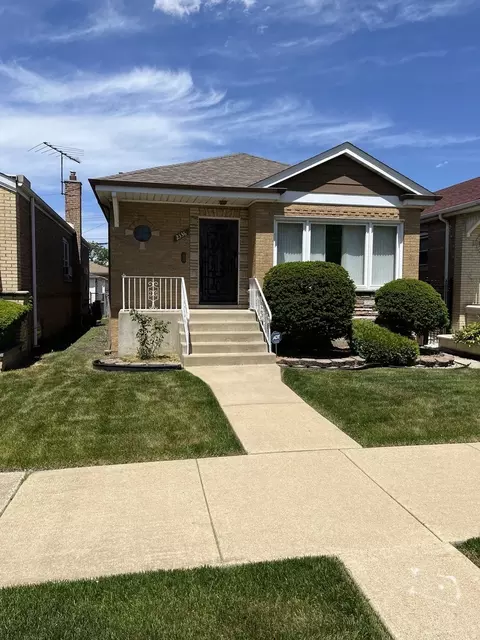 2336 W 81st St, Chicago, IL 60620