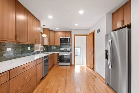 2934 Maple Ave, Berwyn, IL 60402 photo 9