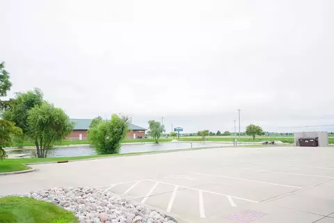 Exterior - 1905 Glenbridge Rd, Bloomington, IL 61704 photo 14 of 14