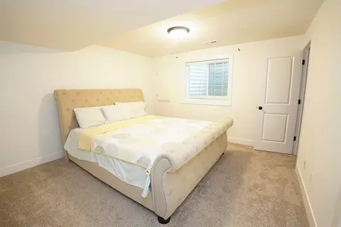 Bedroom - 1905 Glenbridge Rd, Bloomington, IL 61704 photo 4 of 6