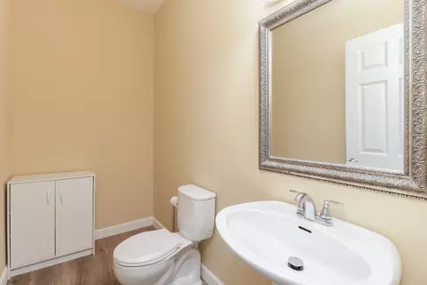 Bath - 520 Wild Turkey Ln, Normal, IL 61761 photo 1 of 5