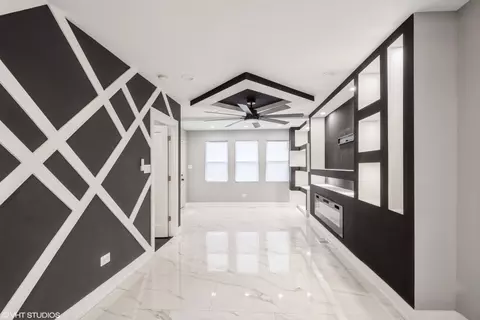Entry Way - 723 E 90th St, Chicago, IL 60619 photo 1 of 5