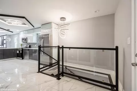 Entry Way - 723 E 90th St, Chicago, IL 60619 photo 4 of 5