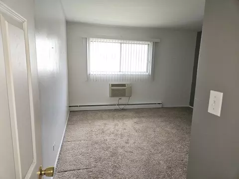 8928 Steven Dr #2F, Des Plaines, IL 60016 photo 17