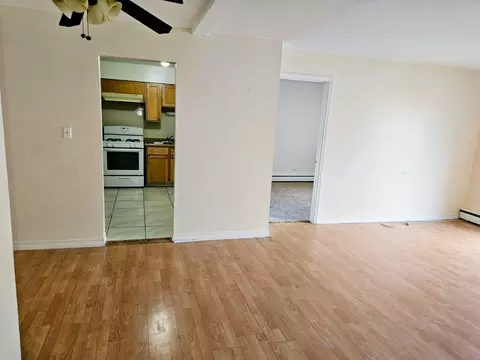 8928 Steven Dr #2F, Des Plaines, IL 60016 photo 4