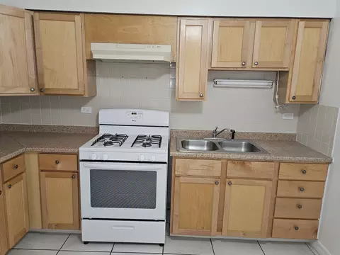 8928 Steven Dr #2F, Des Plaines, IL 60016 photo 8