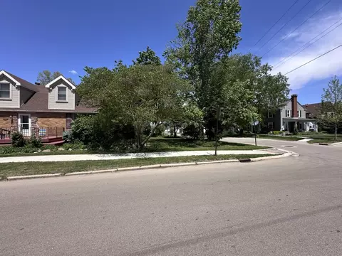 616 E Center St, Ottawa, IL 61350 photo 5