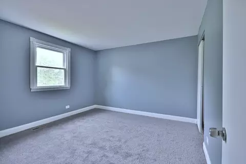 862 Colonial Dr #F, Wheeling, IL 60090 photo 10