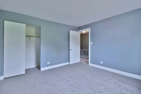 862 Colonial Dr #F, Wheeling, IL 60090 photo 14