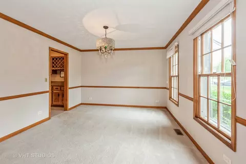 1634 Ithaca Dr, Naperville, IL 60565 photo 12