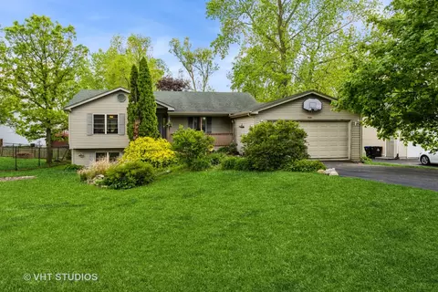 7509 Hickory, Wonder Lake, IL 60097