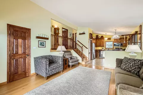 Living - 2080 Fox Ln, Des Plaines, IL 60018 photo 1 of 2
