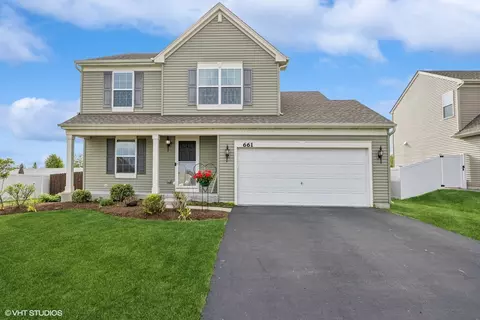 661 Olive Ln, Hampshire, IL 60140