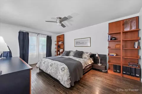 Bedroom - 7 Hampton On Auburn Dr, Rolling Meadows, IL 60008 photo 1 of 3