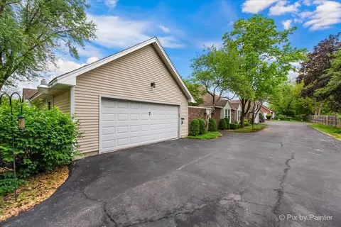 Other - 7 Hampton On Auburn Dr, Rolling Meadows, IL 60008 photo 9 of 12