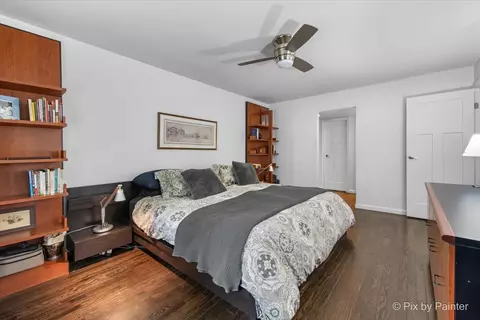 Bedroom - 7 Hampton On Auburn Dr, Rolling Meadows, IL 60008 photo 3 of 3