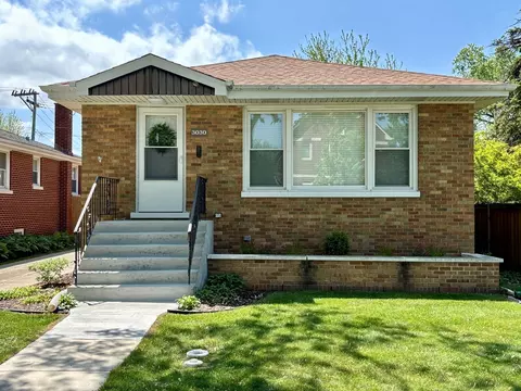 3030 Vernon Ave, Brookfield, IL 60513