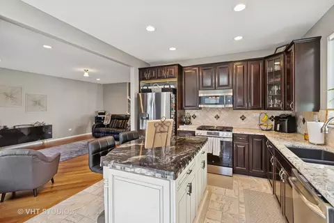 Kitchen - 1117 Pine Valley Ct, Elgin, IL 60124 photo 6 of 6