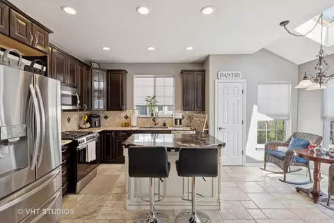 Kitchen - 1117 Pine Valley Ct, Elgin, IL 60124 photo 1 of 6