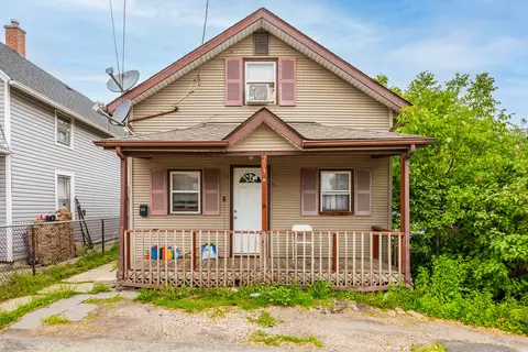 203 Moran St, Joliet, IL 60435