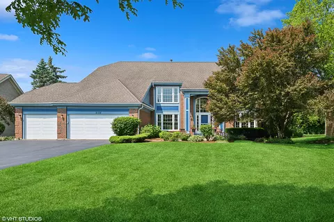 2122 Birchwood Ln, Buffalo Grove, IL 60089