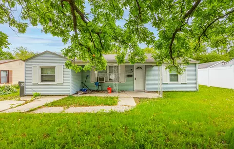 1210 Douglas Ave, Montgomery, IL 60538