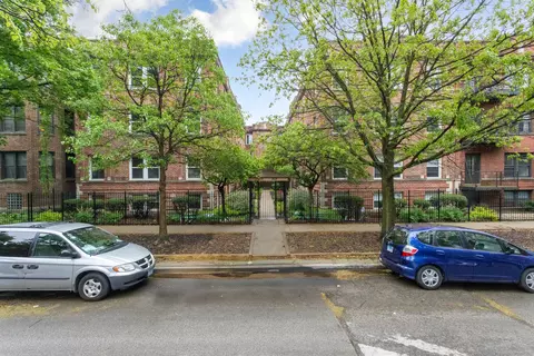 917 W Sunnyside St #3S, Chicago, IL 60640