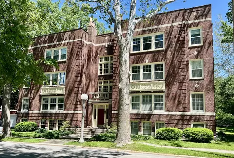 706 S Coler Ave #2, Urbana, IL 61801