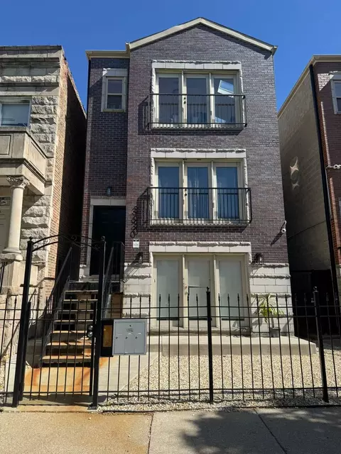 3630 W Lexington St, Chicago, IL 60624