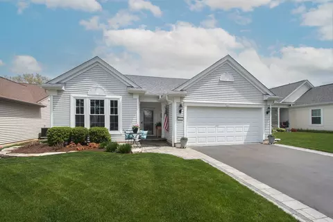 12370 Russet Ln, Huntley, IL 60142