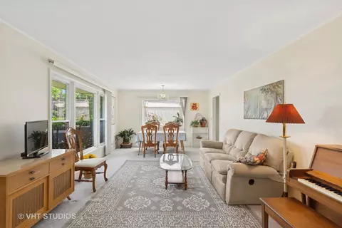 Living - 1401 S 6th Ave, Des Plaines, IL 60018 photo 1 of 1