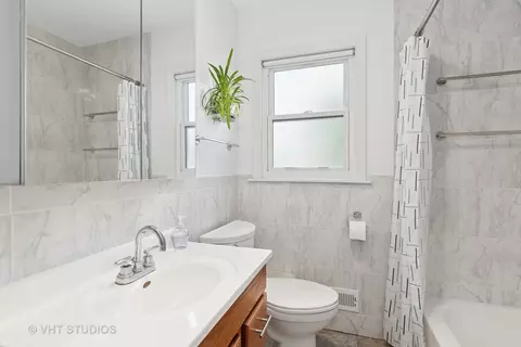 Bath - 1401 S 6th Ave, Des Plaines, IL 60018 photo 1 of 2