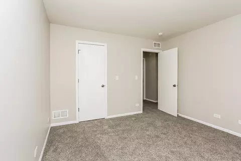 Bedroom - 625 Deames St, Plano, IL 60545 photo 2 of 5