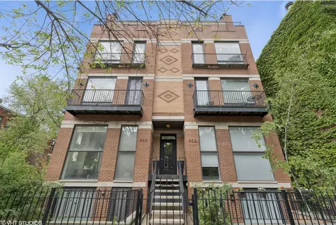 900 N Wood St #3N, Chicago, IL 60622