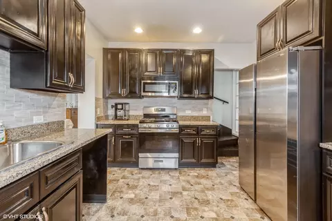 Kitchen - 523 Spruce St, Aurora, IL 60506 photo 2 of 2