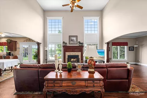 Living - 25700 Pastoral Dr, Plainfield, IL 60585 photo 1 of 2
