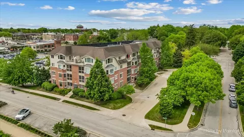100 N River Ln #409, Geneva, IL 60134
