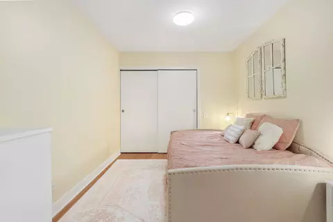 Bedroom - 40 E 9th St #716, Chicago, IL 60605 photo 6 of 6