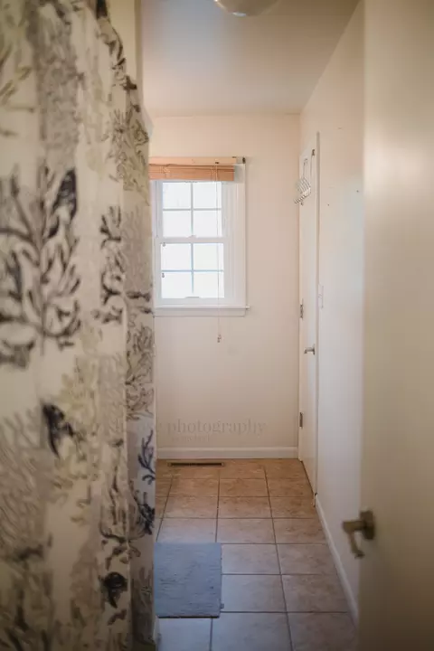 Bath - 48 Norman St, Kankakee, IL 60901 photo 1 of 2