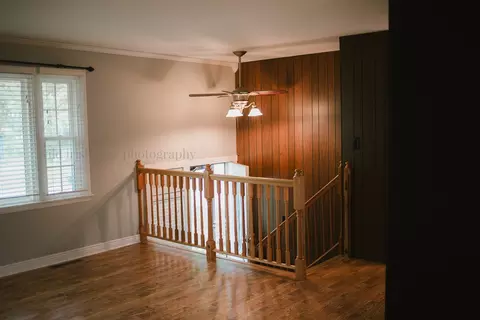 Living - 48 Norman St, Kankakee, IL 60901 photo 1 of 3
