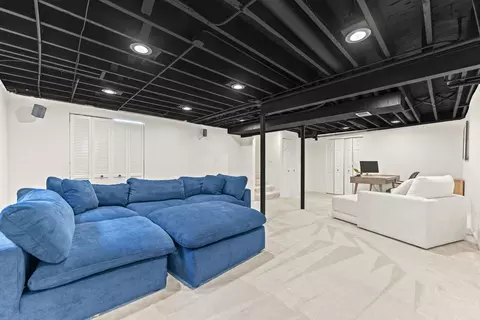 Other - 837 Heatherbrook Ct, Wheaton, IL 60189 photo 6 of 8
