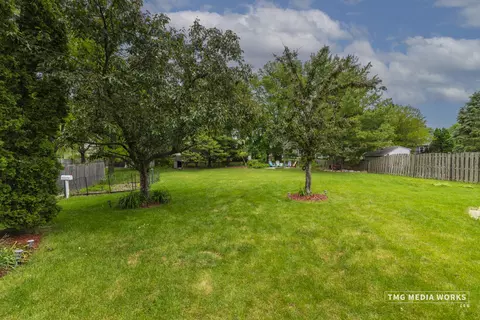 680 Maple Trl, Bolingbrook, IL 60490 photo 26