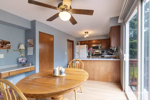 680 Maple Trl, Bolingbrook, IL 60490 photo 10