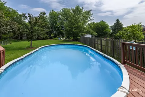 680 Maple Trl, Bolingbrook, IL 60490 photo 3