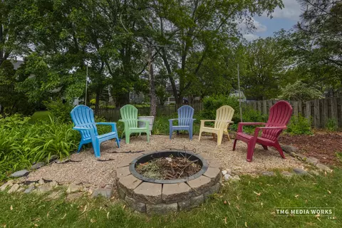 680 Maple Trl, Bolingbrook, IL 60490 photo 27